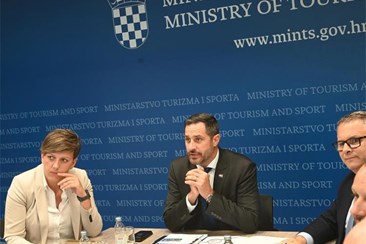 Ministar Glavina s direktorima regionalnih i turističkih zajednica o daljnjim koracima u provođenju reforme hrvatskog turizma