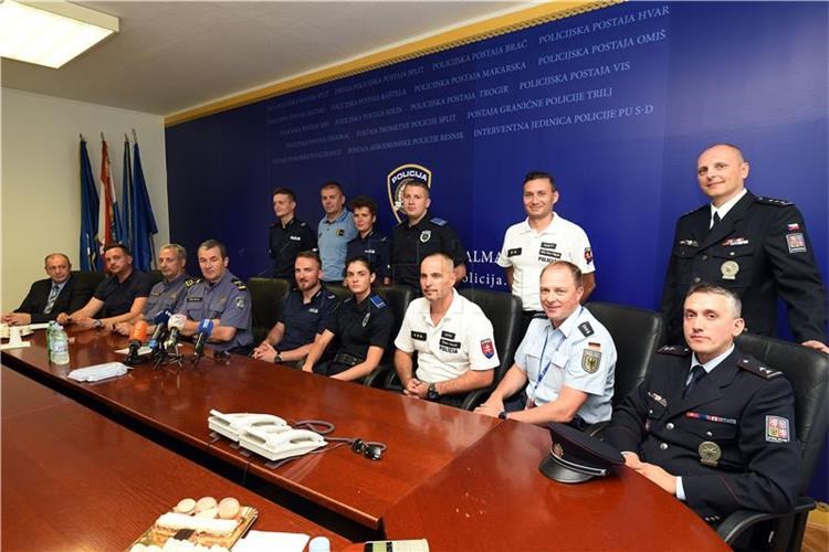 Photo /AA_2018_b-fotke/vijesti/180703-police_fah.jpg