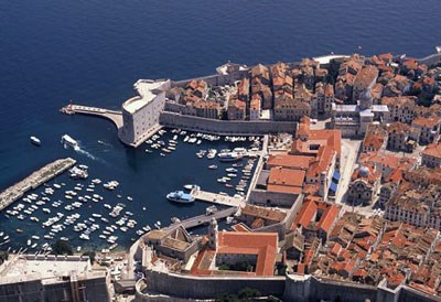 Slika /arhiva/Dubrovnik_by_air.jpg